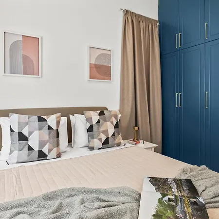 Golden Hour By Nomads *