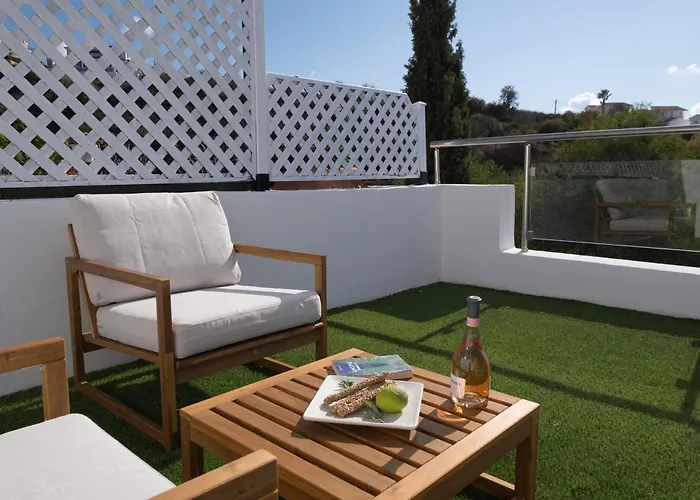 Golden Hour By Nomads Villa Tala