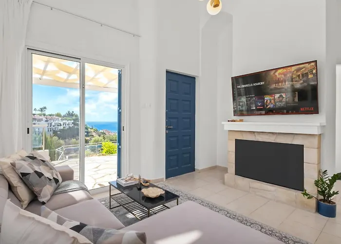 Golden Hour By Nomads Τάλα